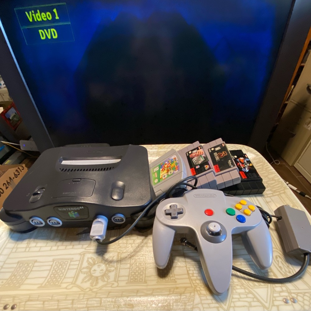 Nintendo 64 Auth Console Bundle Mario 64 MK Killer Instinct NFL Tested Working
